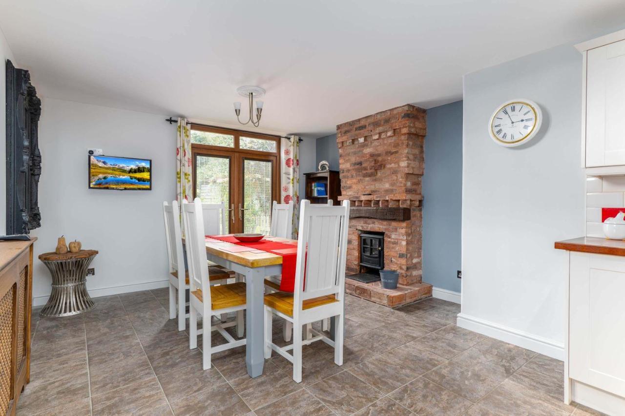 The Pigsty - 3 Bedroom Barn Conversion Coventry Bagian luar foto